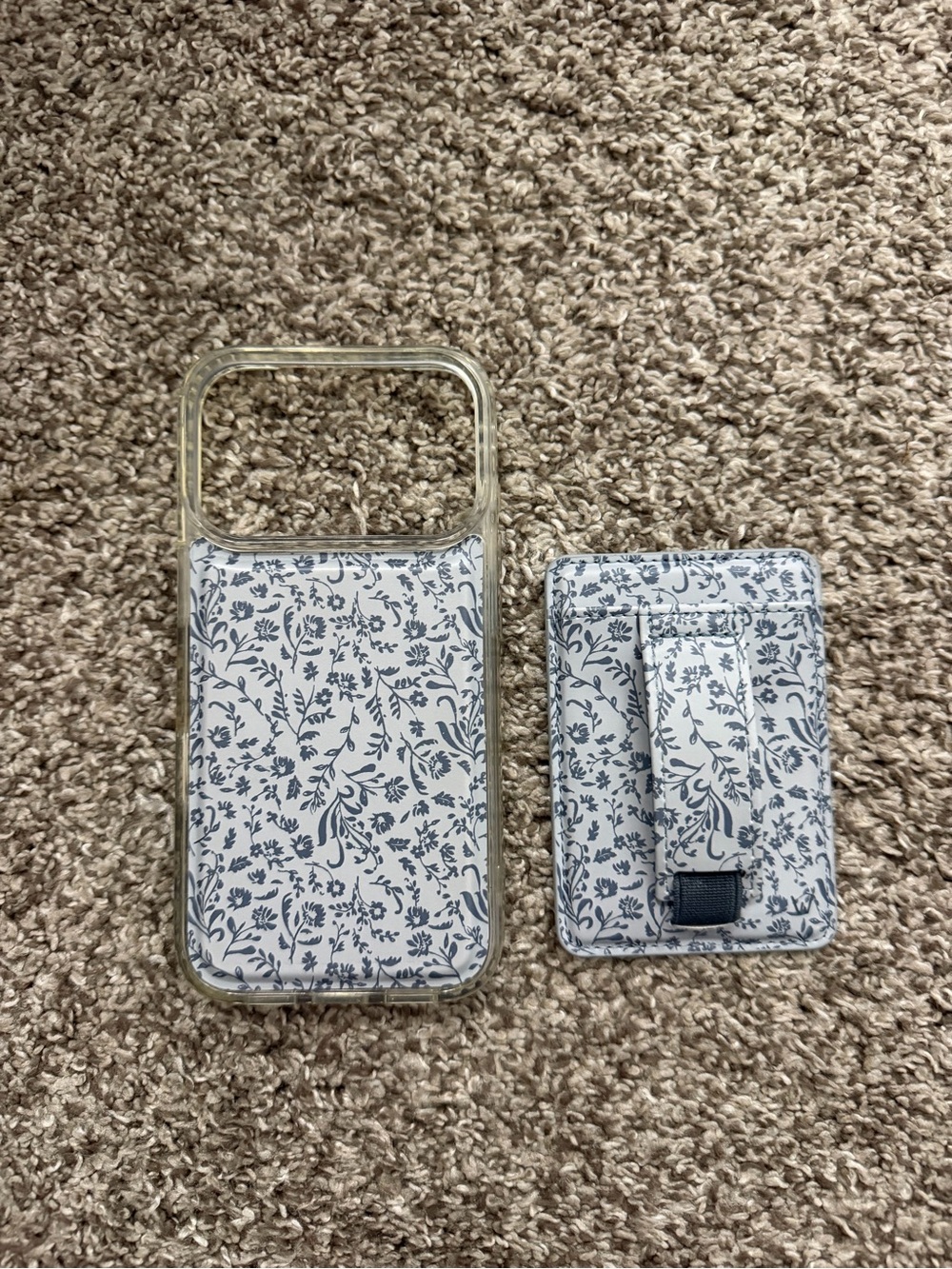 Floral-Print White & Navy Phone Case with Matching Card Wallet